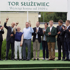 od lewej-R.Zieliński,F.Klimczak,M.Janikowski,W.Szymczuk,A.Zieliński,M.Szczerba-Puchar Towarzystwa Przyjaciół Woli-1.09.13